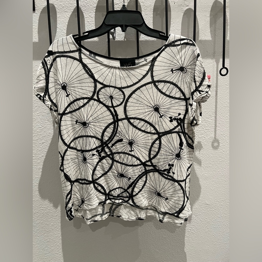 Cute unicycle top